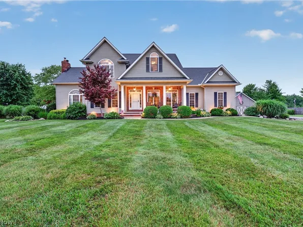7484 Callow Rd, Painesville, OH 44077