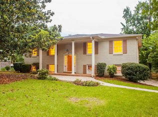 1833 Mission Rd, Vestavia Hills, AL 35216