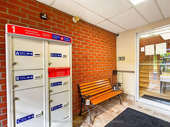 3rd image of 573 Armstrong Rd #101