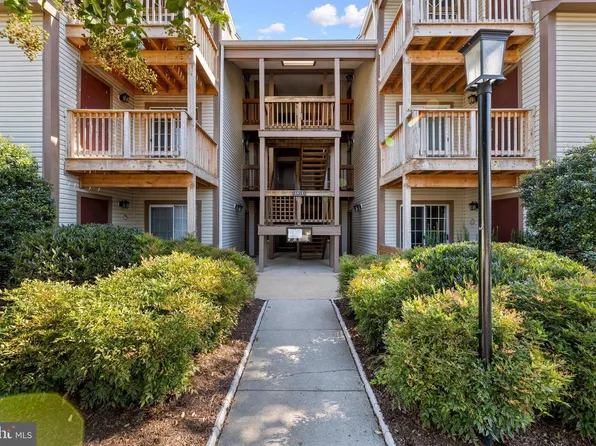 6918 Victoria Dr Unit L, Alexandria, VA 22310