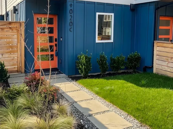 9020 13th Avenue NW #C, Seattle, WA 98117