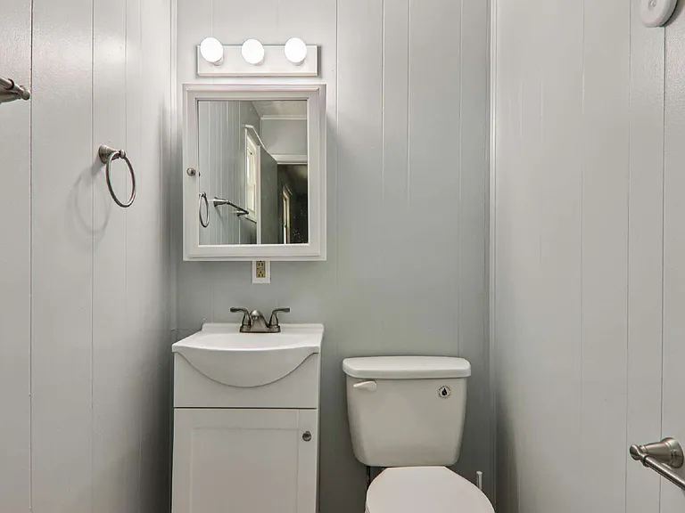 325 Comet Dr — Photo 18