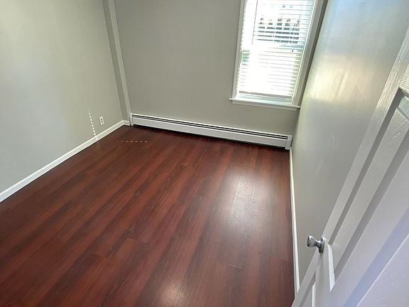 5th image of 158 Bradford St #1