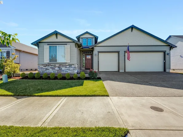 1948 N Ivy St, Canby, OR 97013