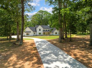 746 Garrison Rd, Pelzer, SC 29669