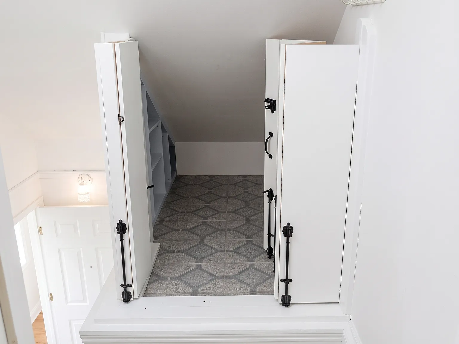 1 bed, 900 sqft, $1,990 — Photo 4