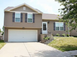 8005 N 146th St, Bennington, NE 68007