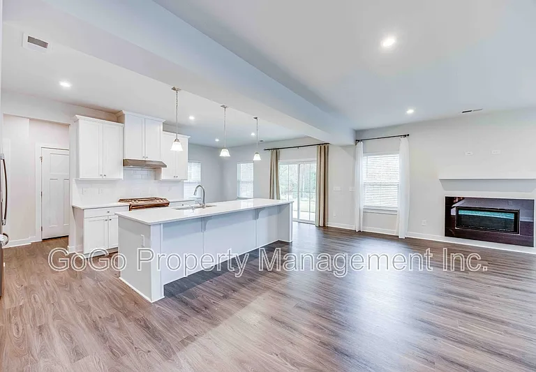 317 Wyandot Way — Photo 4