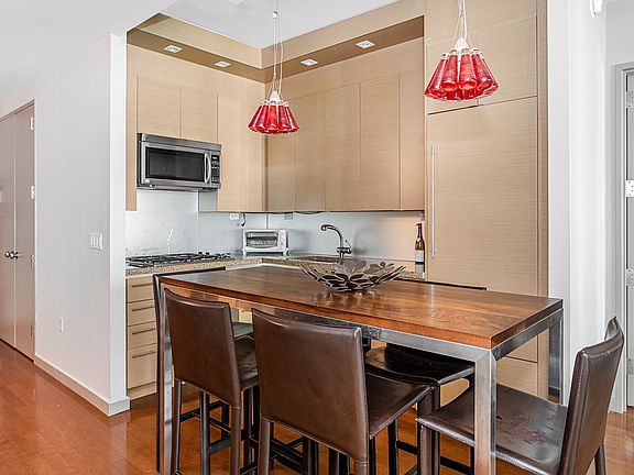 4th image of 1600 Broadway APT 18G