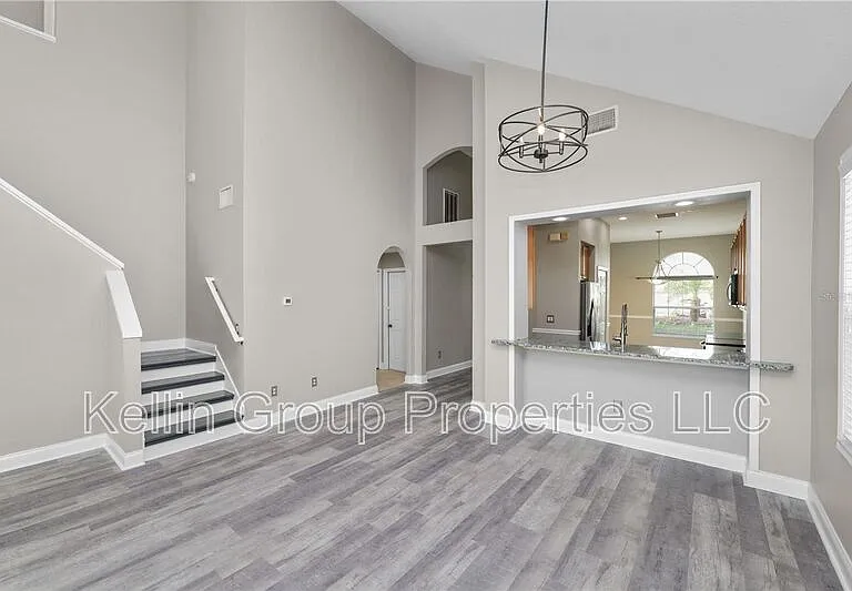 30816 Pumpkin Ridge Dr — Photo 12