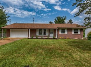 9613 Huron Dr, Saint Louis, MO 63132