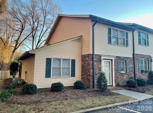 1330 5th St NE APT 191, Hickory, NC 28601