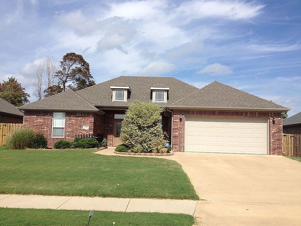 1st image of 3110 SW Camden Dr