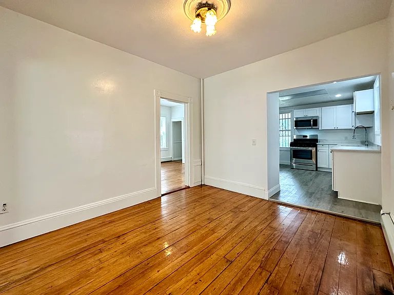 170 Alabama Ave — Photo 44
