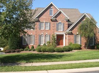 9134 Kalanchoe Dr, Matthews, NC 28105