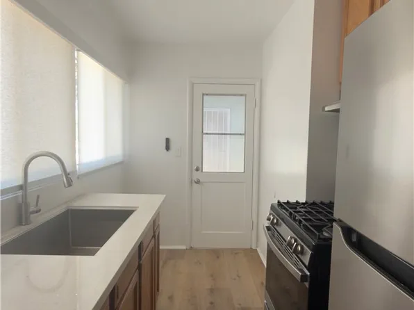 622 N Olive St #A, Anaheim, CA 92805