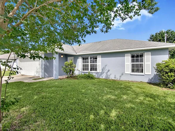 9 Lytton Ln, Palm Coast, FL 32137