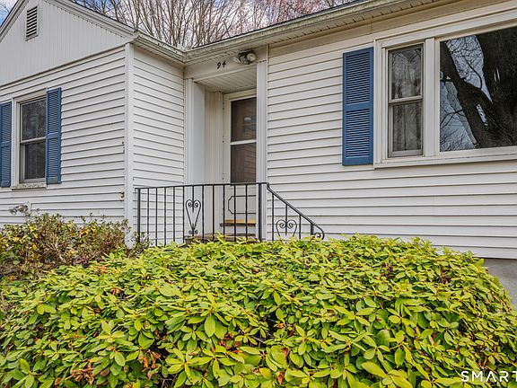 3rd image of 94 Farrell Road