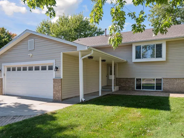 3775 E Mineral Pond Blvd, Anoka, MN 55303