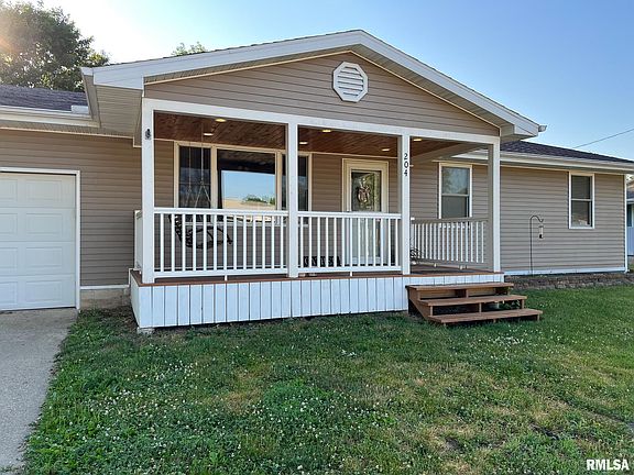 2nd image of 204 Saint Mark Dr