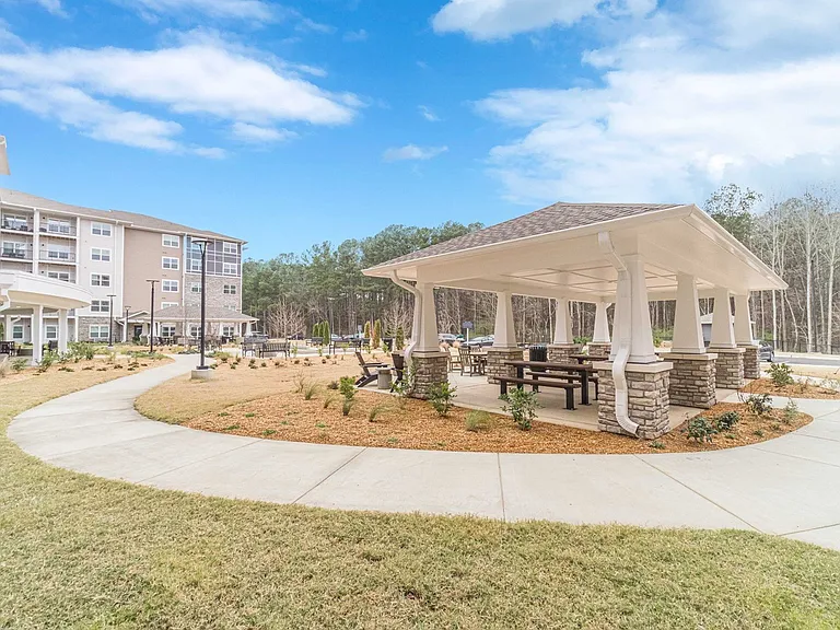 Shannon Reserve 55+ Apartments — Photo 9