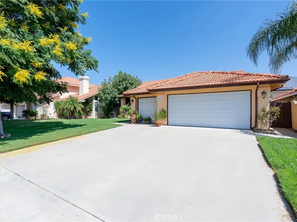 1087 Serena Dr, San Jacinto, CA 92583