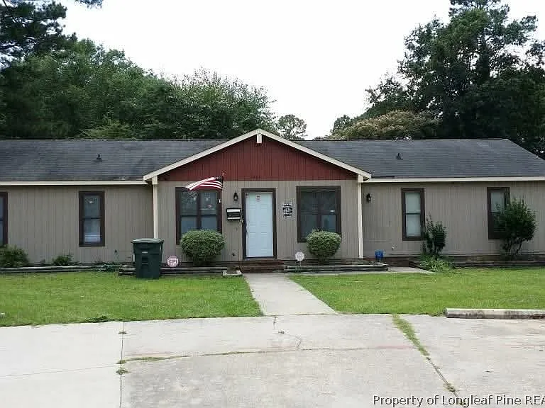 1437 Artesian Ct — Photo 1