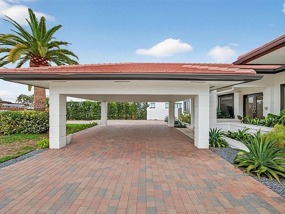 2nd image of 4159 SW 85th Ave