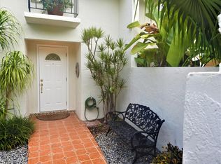 9807 SW 93rd Ter, Miami, FL 33176