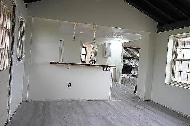 1st image of 3471 Rohr Rd