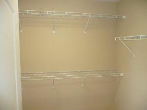 5th image of 8559 Reagan Woods Ln