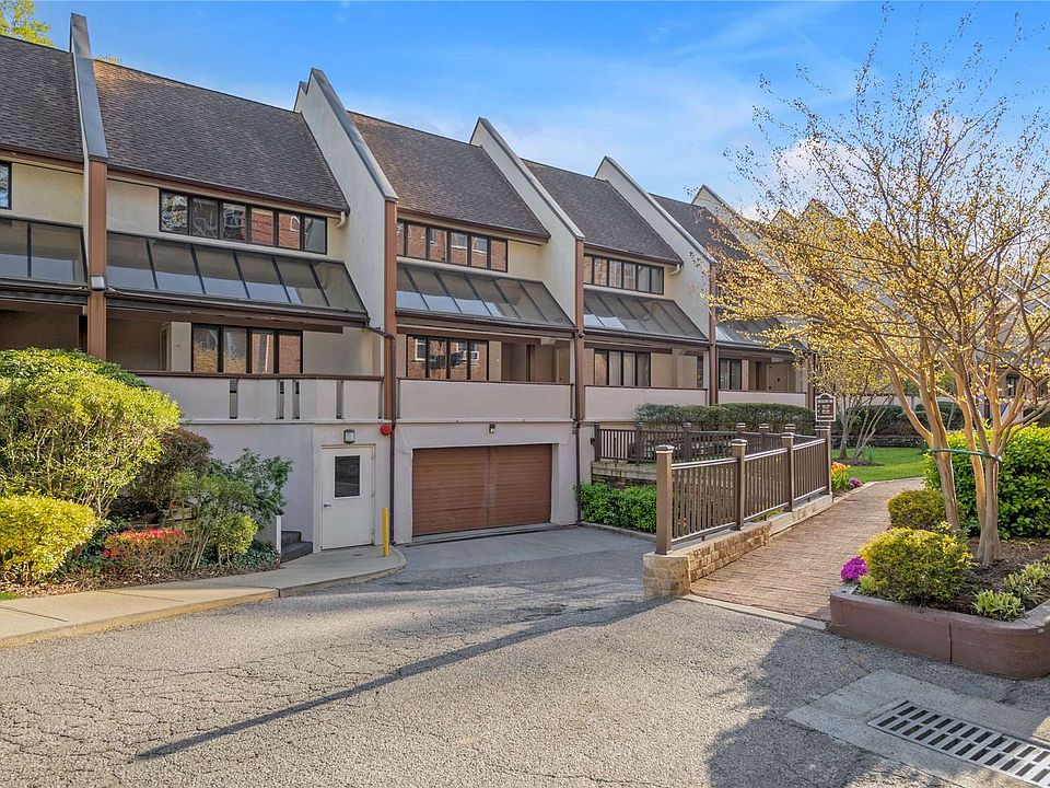 99 Clent Road UNIT E203, Great Neck, NY 11021 Zillow