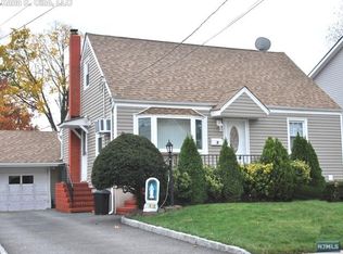 38 Reid Ave, Bergenfield, NJ 07621