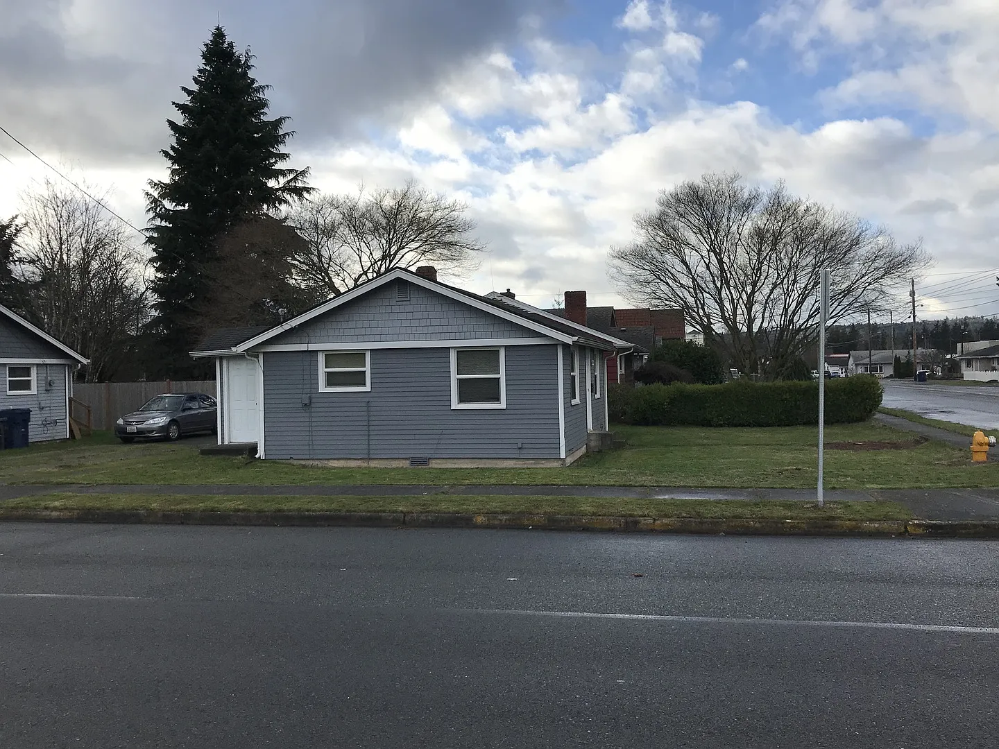 2 bedroom House — Photo 2