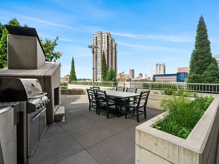 929 Portland Ave #2408 — Photo 40