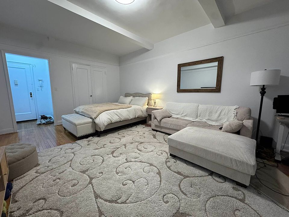 1st image of 161 W 16th St APT 18F