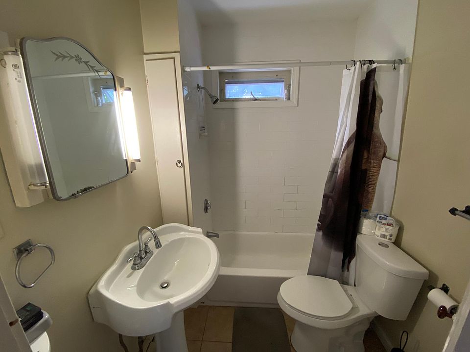 2nd image of 60 Summer St Unit 1