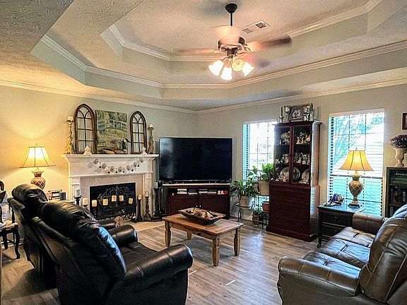 Great Room with fireplace 