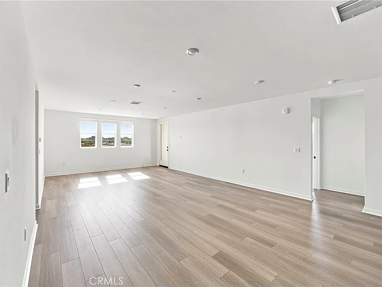 12903 Paradiso Dr — Photo 15