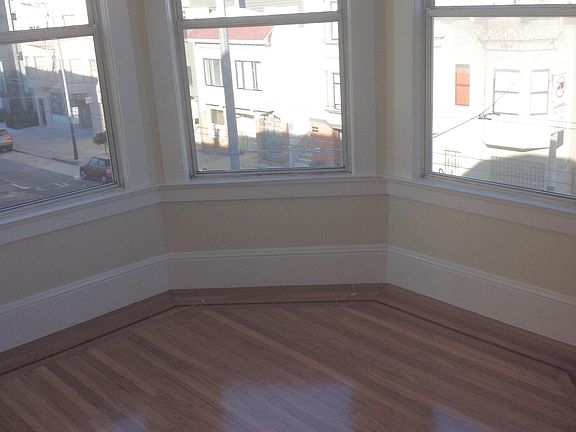 2nd image of 1401 Chestnut St #4