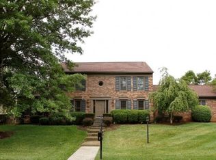 6905 Timber Bluff Ct, Prospect, KY 40059