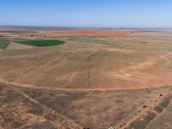 552 State Highway 83 E, Seagraves, TX 79359