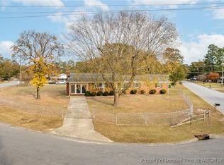 6434 Kincross Ave, Fayetteville, NC 28304