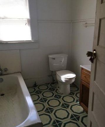 5th image of 408 S Shawnee St