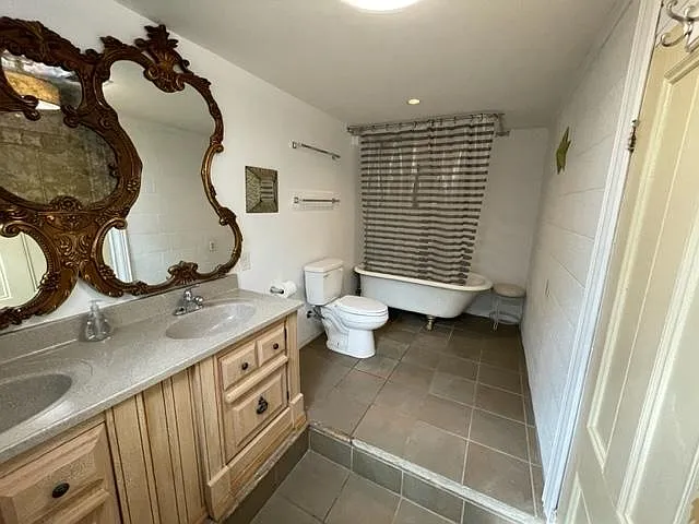 131 Franklin St #1 — Photo 3