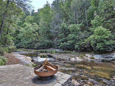 408 Stone River Dr, Traphill, NC, 28685
