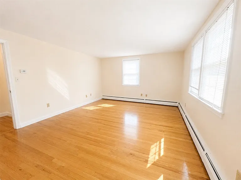 7 Ridge St #0 — Photo 15
