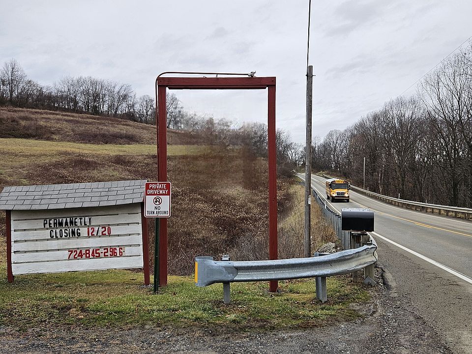 2nd image of 2317 Dime Rd