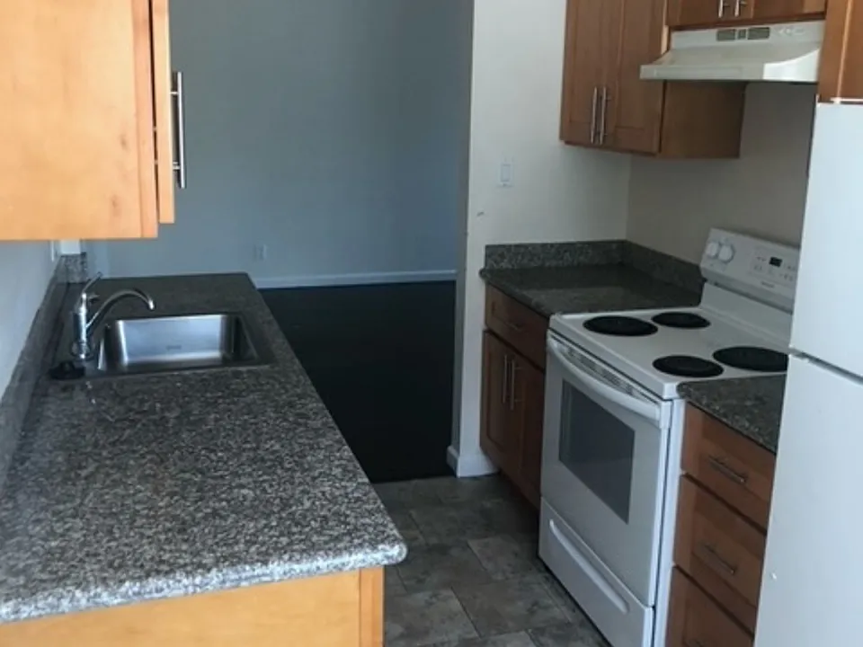 3232 14th Ave