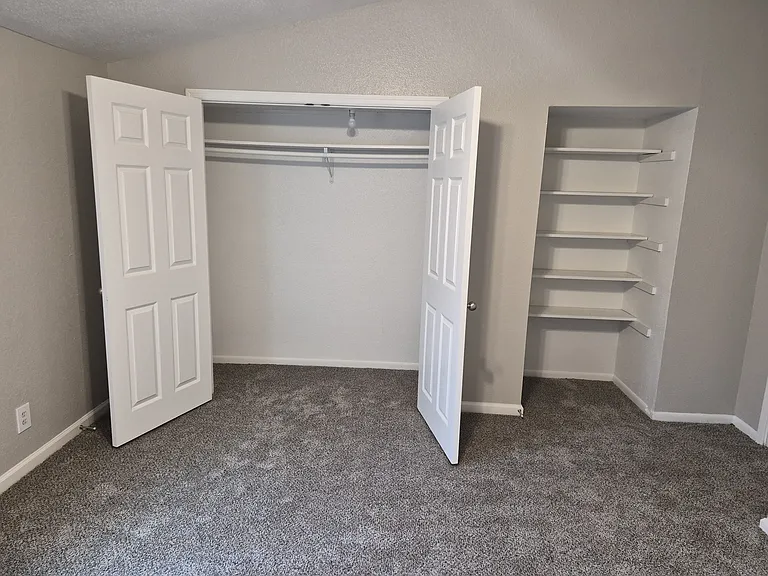 Golden Village Townhomes — Photo 19